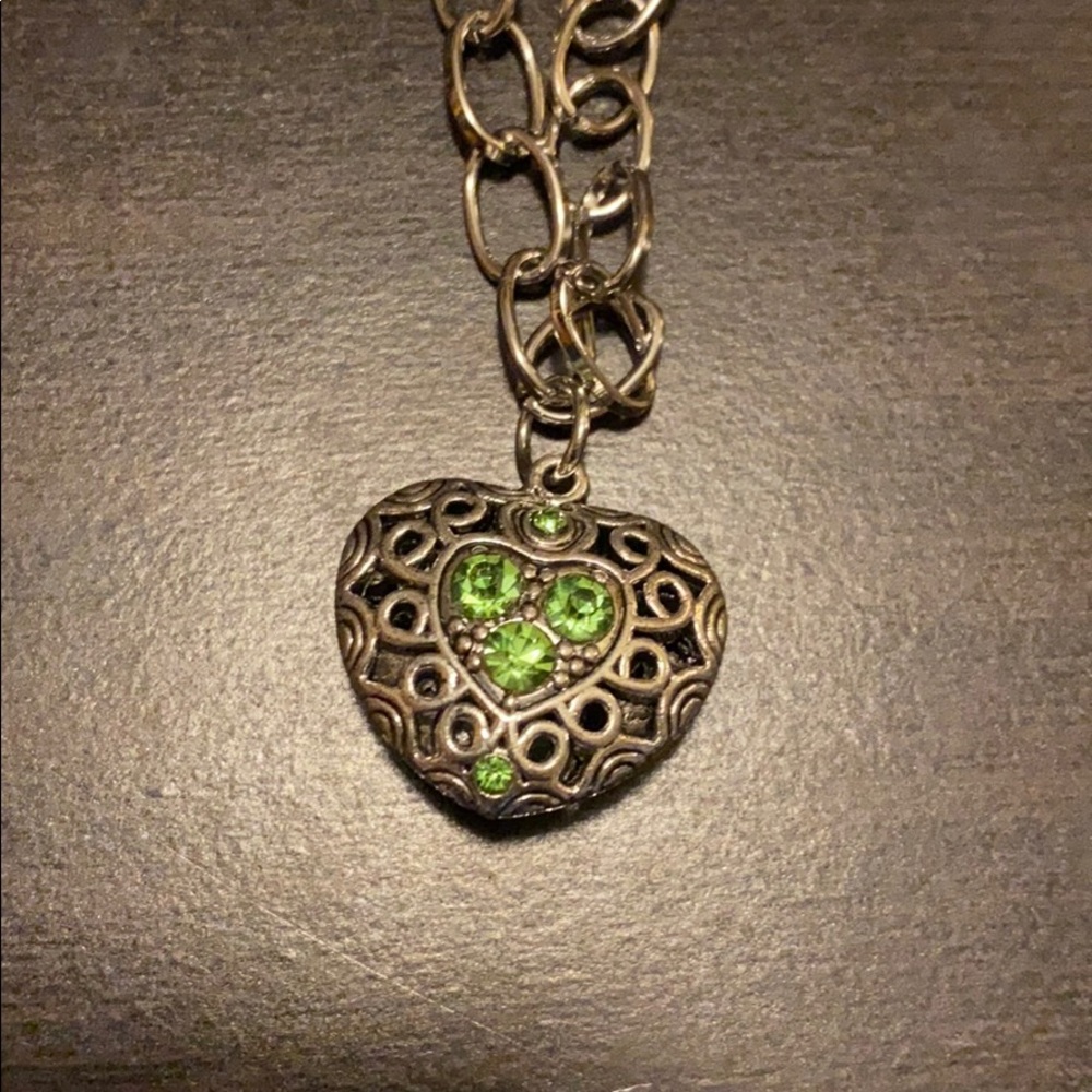 Jewelry - Picture 2 of 3